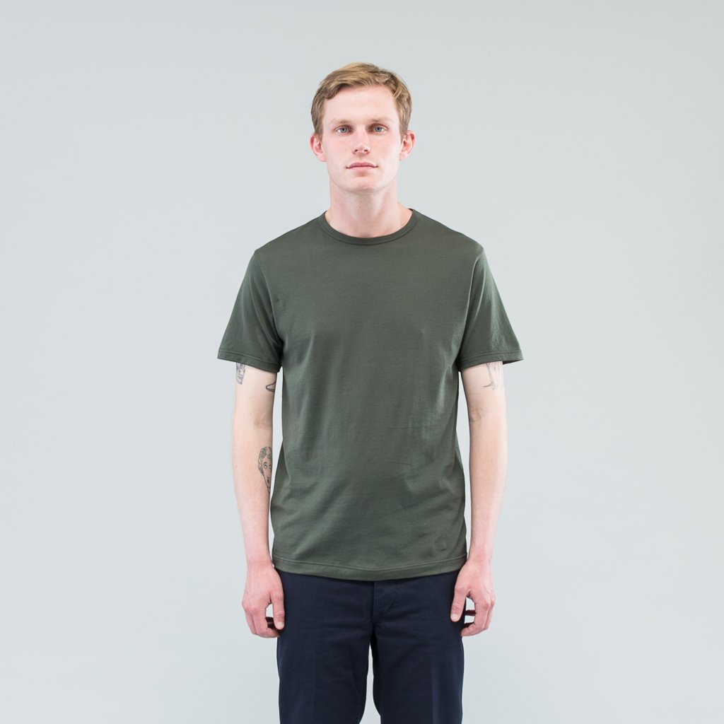 Q82 SHORT SLEEVE CREW NECK - DARK OLIVE