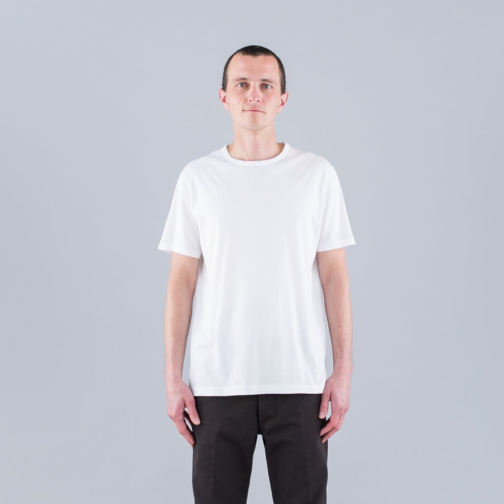 Q82 SHORT SLEEVE CREW NECK - WHITE